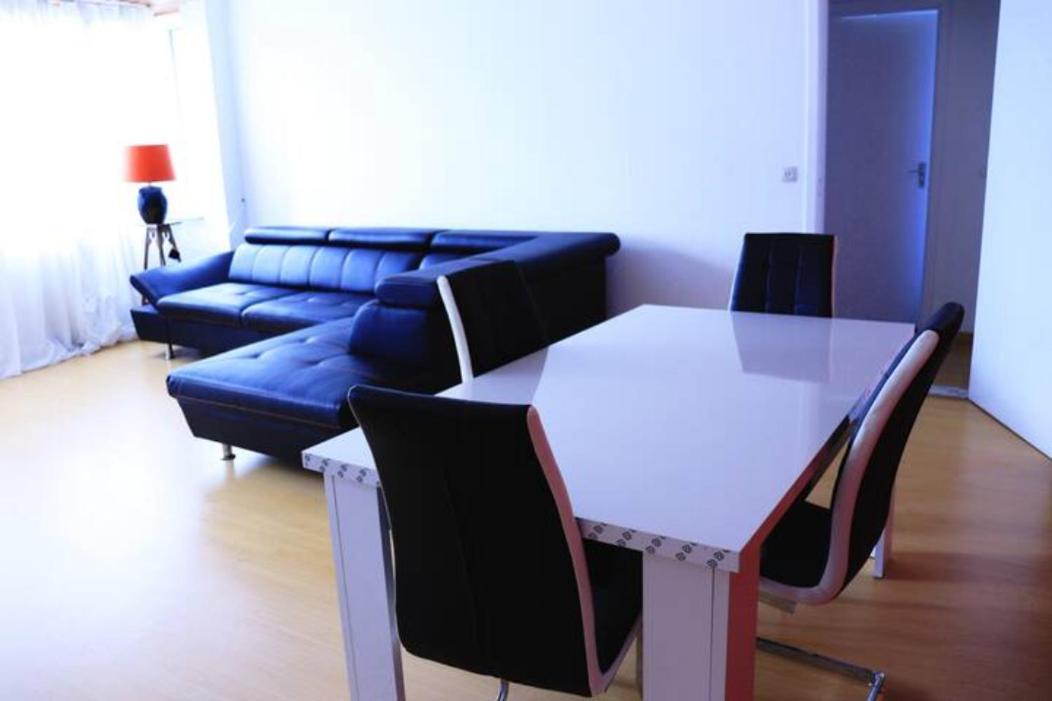 Cozy Apartment In Super Quiet Area Lanaken Bagian luar foto